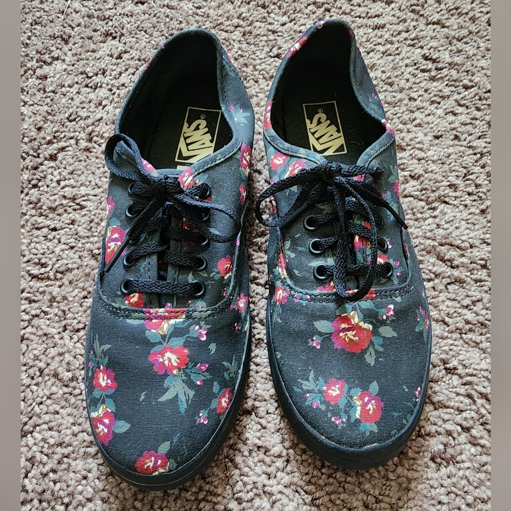 Floral Vans Size 9.5women/8men